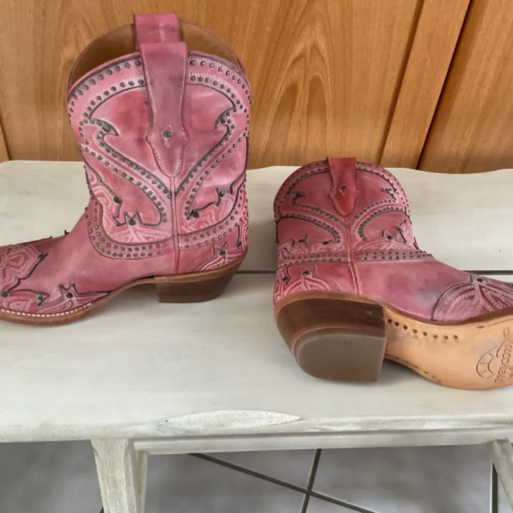 New Lucchese Studded Shorty Boot in Vamp Color Pink - Picture 4 of 10
